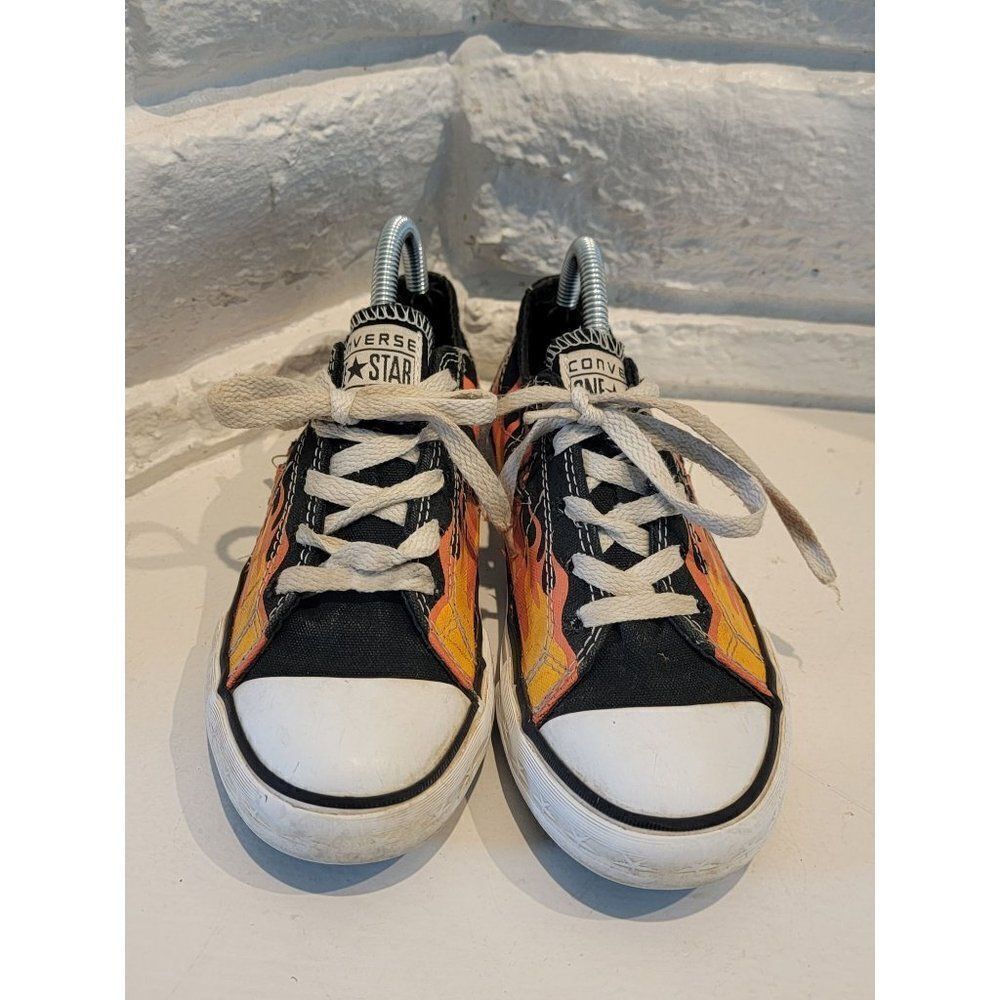 Converse One Star classic low top Flames Shoes junior size 3